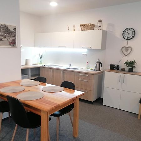Apartman 26 Mymara Bešeňová Exterior foto